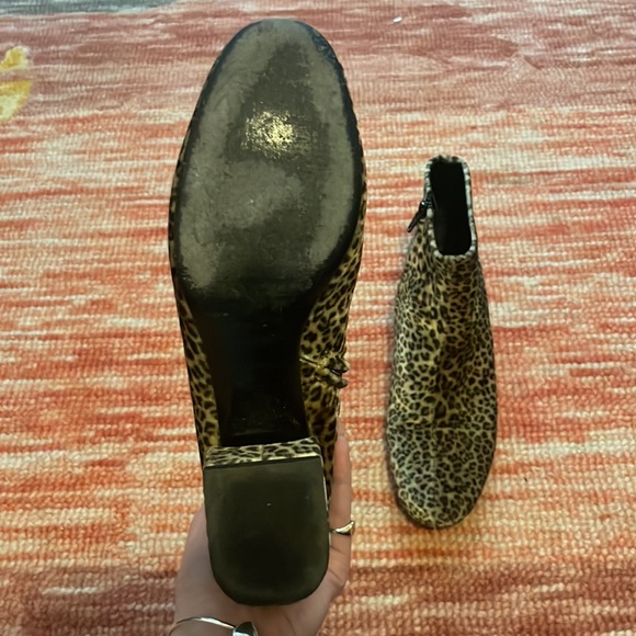 Amazing leopard print Saint Laurent Boots! - Picture 4 of 7